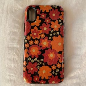 Casely Flower Case